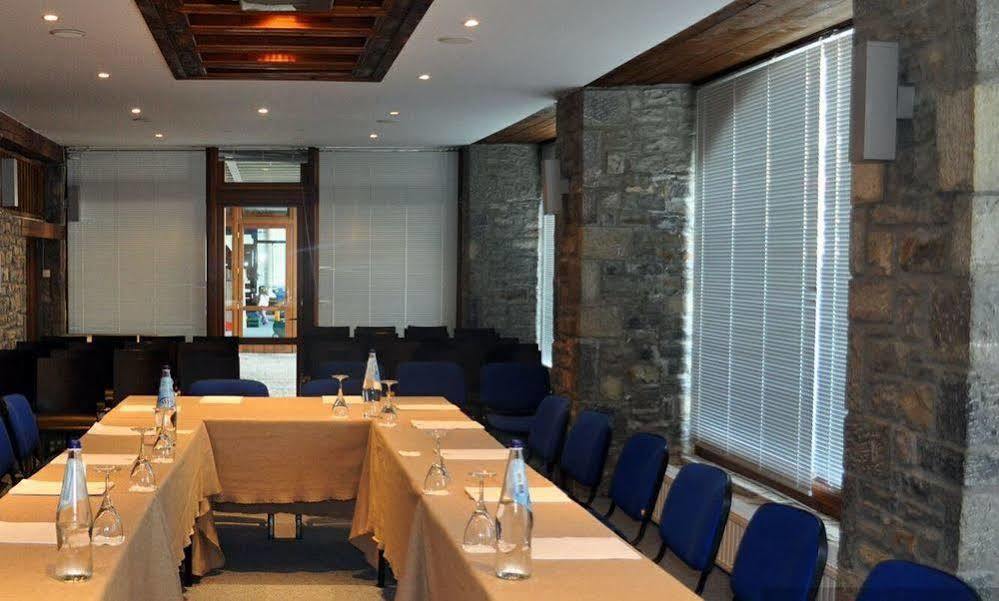 Santa Marina Arachova Hotel Экстерьер фото